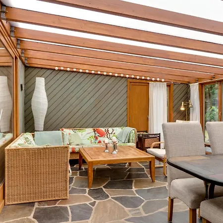 Nyaraló 5 Bedroom Pet Friendly In Melby