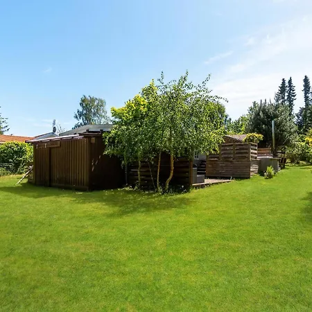 5 Bedroom Pet Friendly In Melby